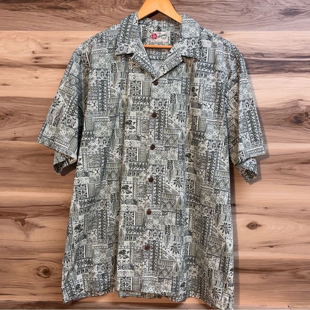 Hilo Hattie ‘The Hawaiian Original’ size XL.